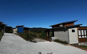 Casa Container - Pousada Container da Montanha VERDE Banheira